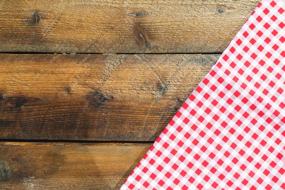 Faça a higienização de toalhas de mesa na Global Clean