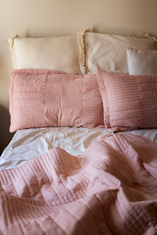 Lavagem de roupa de cama: cuidados que fazem diferença